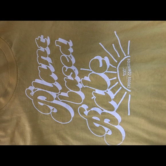 Plant based babe tee (barefoot babes) - Picture 6 of 6